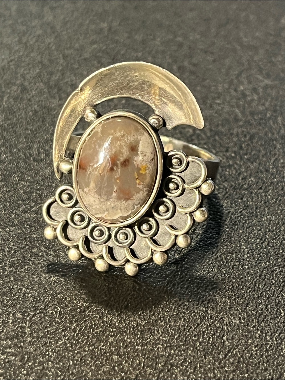 Handcrafted Silver Statement Ring with Purple Agate. Size 7 3/4 - Picture 4 of 8